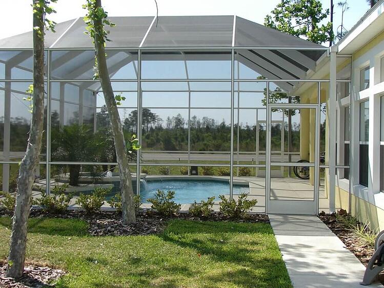 pool-fence.jpg